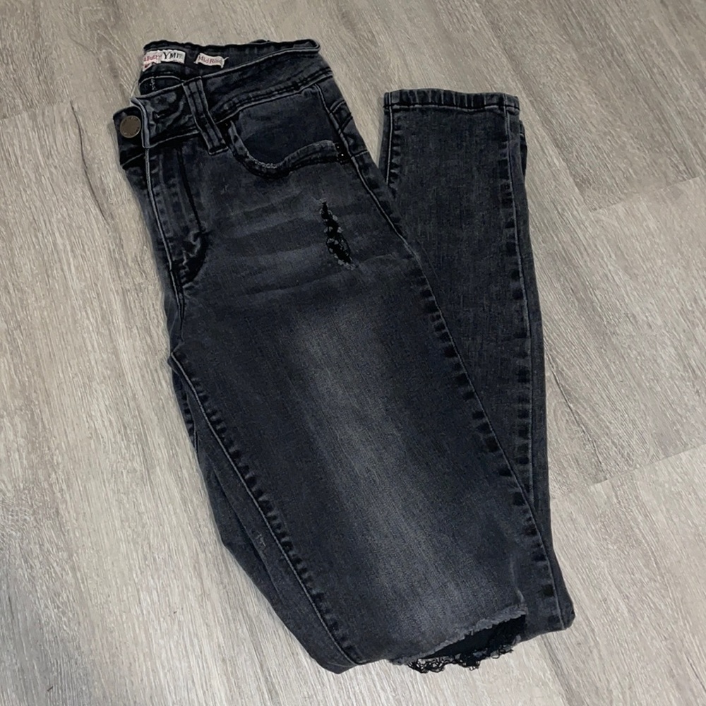 Skinny jeans